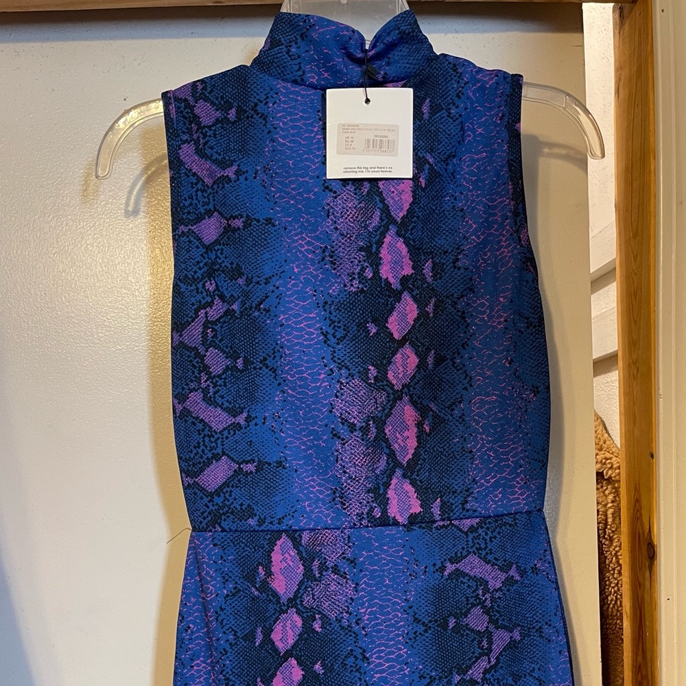 Missguided Mini Dress - Size 8 - New